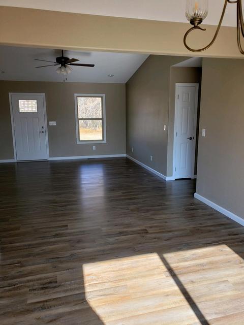 605 Page Rd, Clarkrange, TN 38553 photo 3