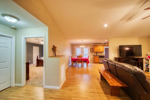 1336 Pilgrim Dr, Grimsley, TN 38565 photo 3