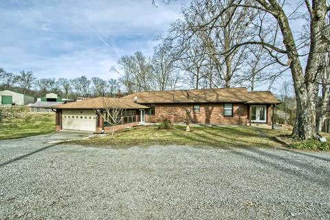 817 E Copeland Dr, Powell, TN 37849 photo 1