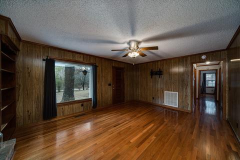 151 Ligon St, Baxter, TN 38544 photo 2