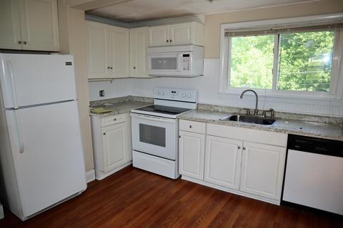 320 E Bell St, Alcoa, TN 37701 photo 4