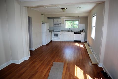 320 E Bell St, Alcoa, TN 37701 photo 5