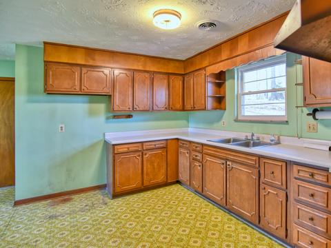 915 Greenbriar Rd, Talbott, TN 37877 photo 9