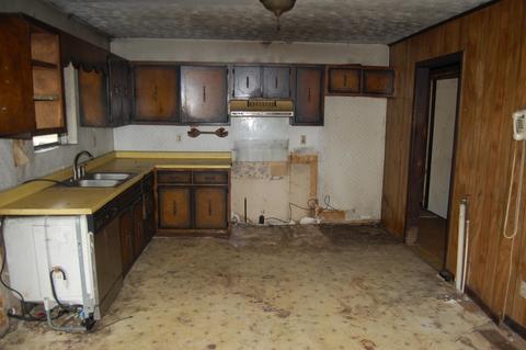 1046 E Wolf Valley Rd, Heiskell, TN 37754 photo 9
