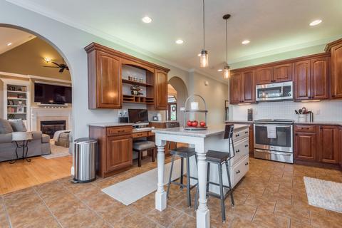 814 E Copeland Dr, Powell, TN 37849 photo 13