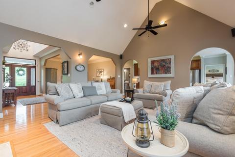 814 E Copeland Dr, Powell, TN 37849 photo 7