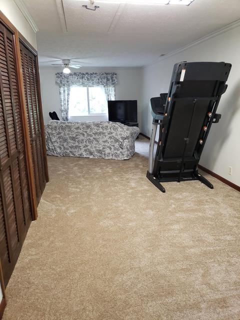 425 Lothbury Ave, Middlesboro, KY 40965 photo 7