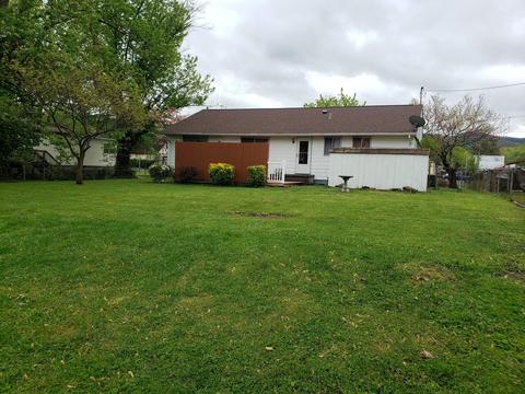 425 Lothbury Ave, Middlesboro, KY 40965 photo 23