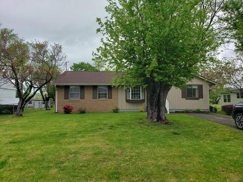 425 Lothbury Ave, Middlesboro, KY 40965 photo 3