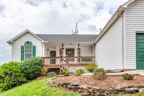 8809 Heiskell Rd, Powell, TN 37849 photo 1