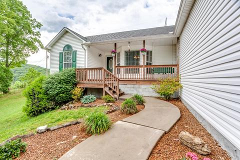8809 Heiskell Rd, Powell, TN 37849 photo 4