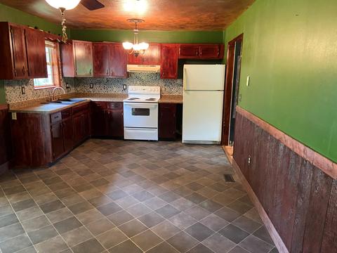 189 Clark Subdivision Rd, Clarkrange, TN 38553 photo 4