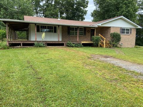 189 Clark Subdivision Rd, Clarkrange, TN 38553 photo 2