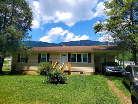 181 Dewberry Dr, Ewing, VA 24248 photo 1