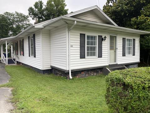 2512 Exeter Ave, Middlesboro, KY 40965 photo 7