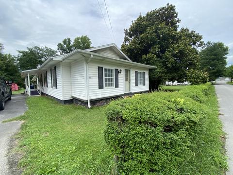 2512 Exeter Ave, Middlesboro, KY 40965 photo 6