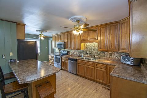 401 Eagle Bend Ln, Clinton, TN 37716 photo 6