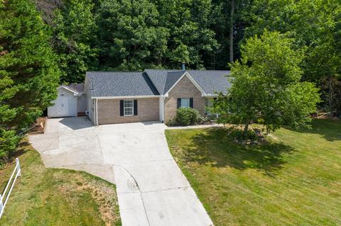 116 Den Ln, Heiskell, TN 37754 photo 1