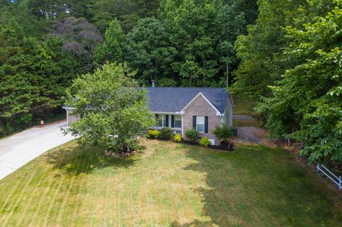 116 Den Ln, Heiskell, TN 37754 photo 2