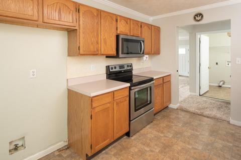 116 Den Ln, Heiskell, TN 37754 photo 11
