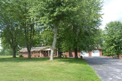 2350 Todd Rd, Clarkrange, TN 38553 photo 1