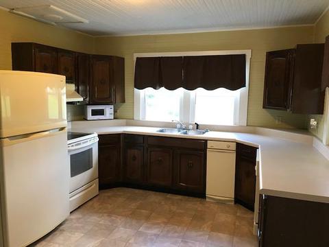 546 Beaver Brook Rd, Ewing, VA 24248 photo 4
