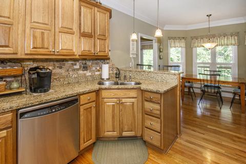 190 Pointe Summit Dr, Greenback, TN 37742 photo 7