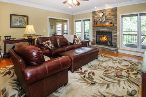 190 Pointe Summit Dr, Greenback, TN 37742 photo 13