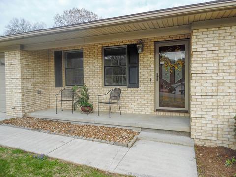 306 S Apache Rd, Clinton, TN 37716 photo 4