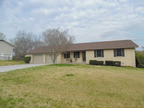 306 S Apache Rd, Clinton, TN 37716 photo 1