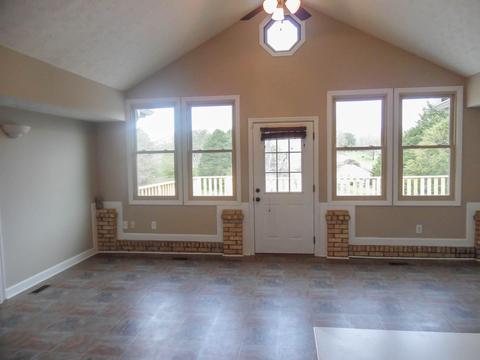 306 S Apache Rd, Clinton, TN 37716 photo 20