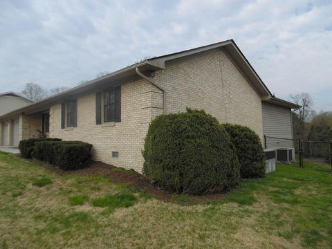 306 S Apache Rd, Clinton, TN 37716 photo 5
