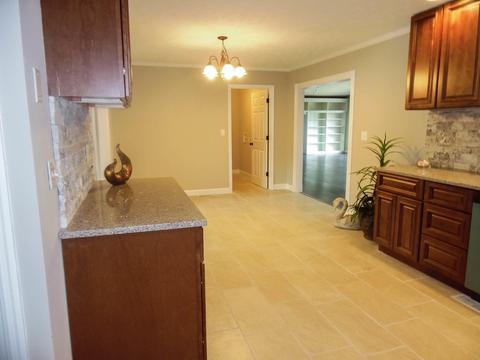 306 S Apache Rd, Clinton, TN 37716 photo 7