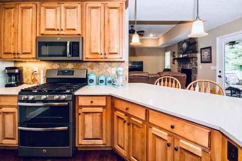 180 Pointe Summit Dr, Greenback, TN 37742 photo 8