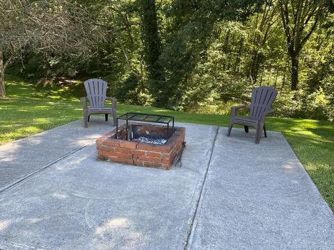 183 Bear Rd, Keokee, VA 24265 photo 14