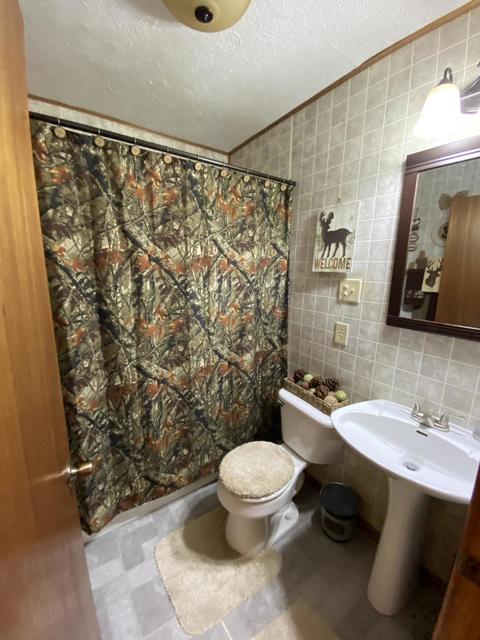 183 Bear Rd, Keokee, VA 24265 photo 9