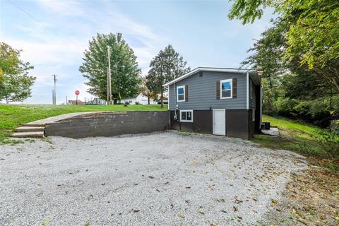 202 Pleasant View Loop, Clinton, TN 37716 photo 5
