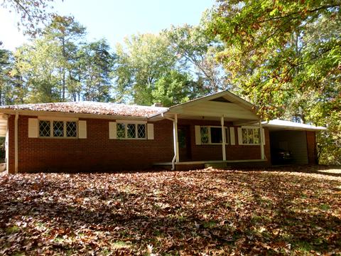 229 Wolfe Dr, Farner, TN 37333 photo 2