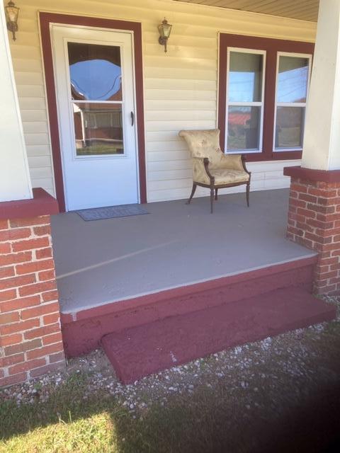 245 Red Clover Loop, Ewing, VA 24248 photo 9