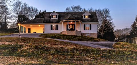 1706 Loop Rd, La Follette, TN 37766 photo 1