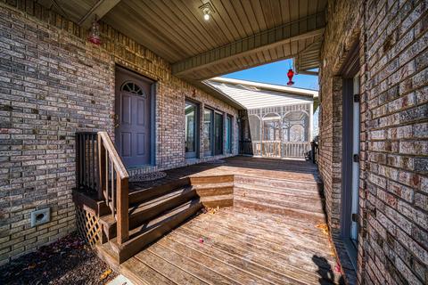 1165 Lloyd Hall Loop, Deer Lodge, TN 37726 photo 13