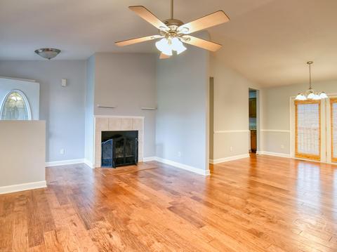 6712 Farmbrook Ln, Knoxville, TN 37918 photo 3