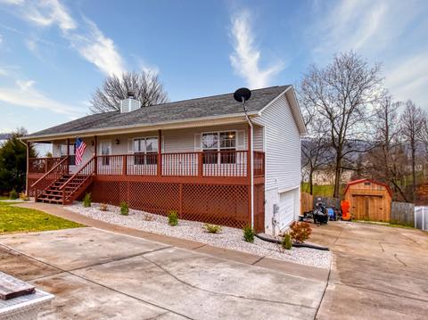 6712 Farmbrook Ln, Knoxville, TN 37918 photo 2