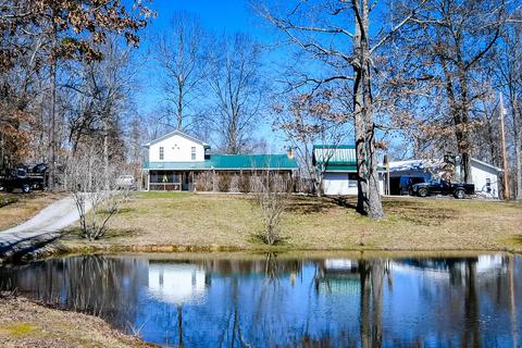 2152 Genesis Rd, Lancing, TN 37770 photo 1