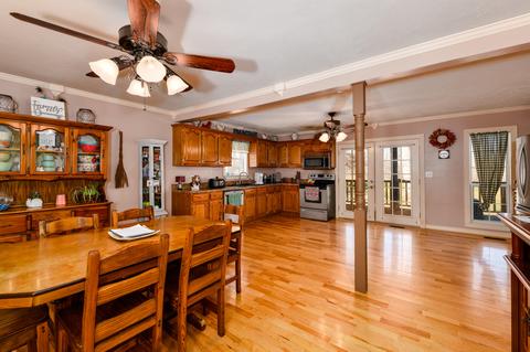 2152 Genesis Rd, Lancing, TN 37770 photo 6