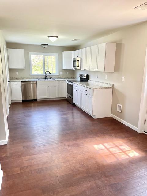 2276 E Wolf Valley Rd, Clinton, TN 37716 photo 2