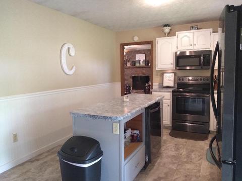 149 Dewberry Dr, Ewing, VA 24248 photo 12