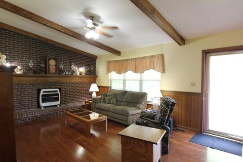 527 Phyllis Cir, Talbott, TN 37877 photo 4