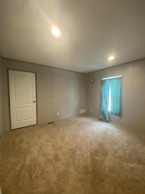 352 Bethany Rd, Ewing, VA 24248 photo 22