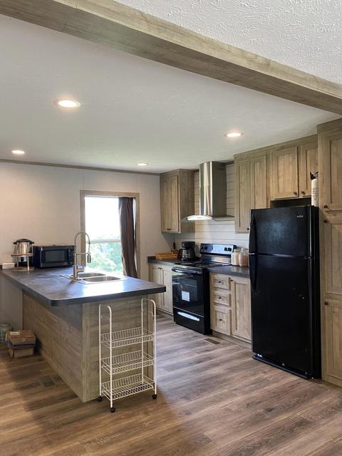 352 Bethany Rd, Ewing, VA 24248 photo 15